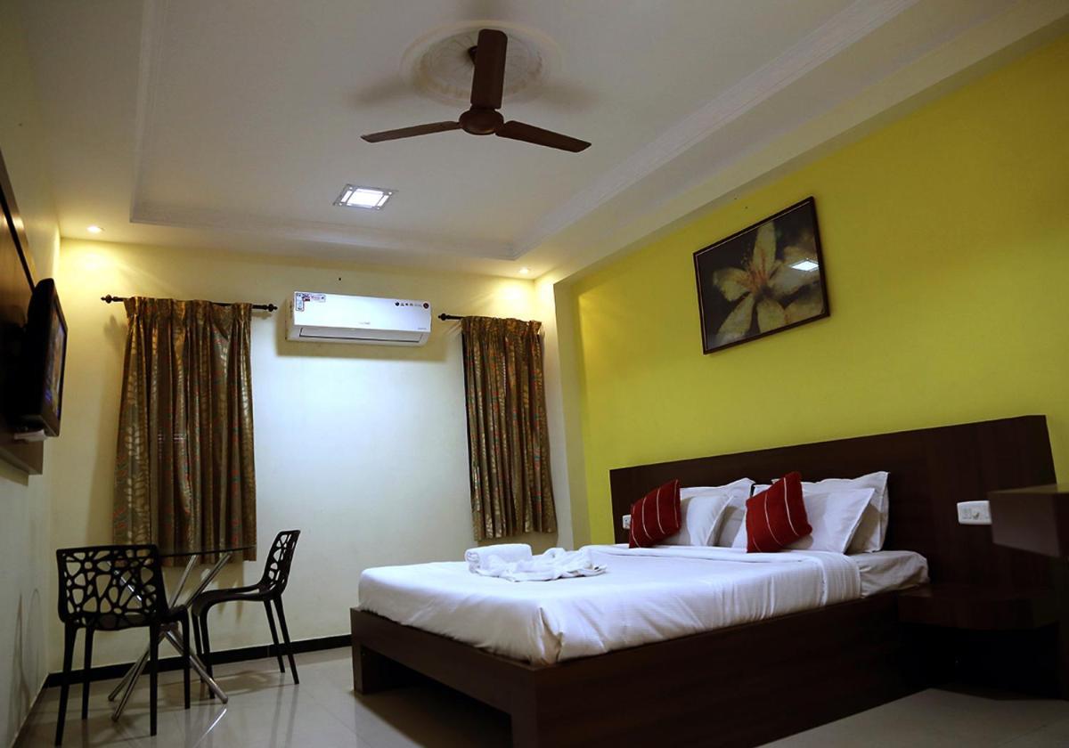 Landmaark Hotels Tirupur Exterior foto